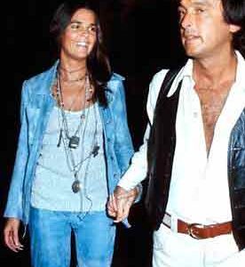 ali-macgraw-robert-evans-web